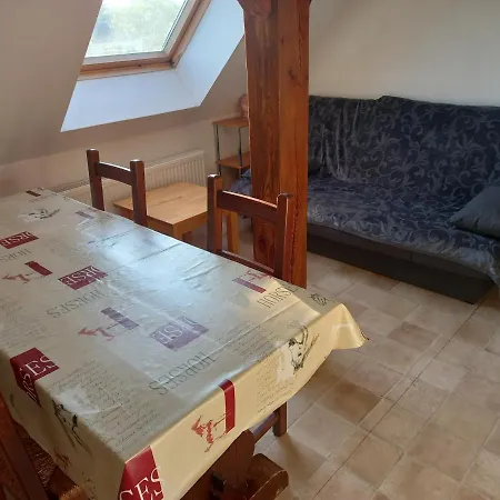 Riviere Et Colline * Niedermodern